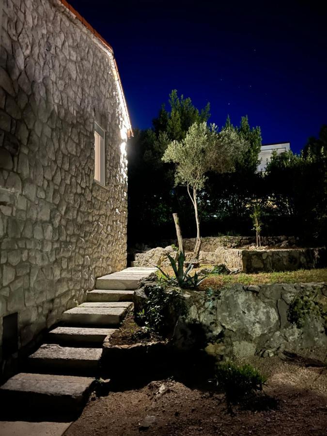 Kuca Za Odmor Krk Villa Krk Town Exteriör bild