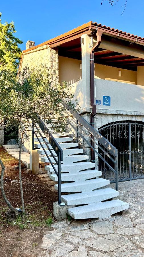 Kuca Za Odmor Krk Villa Krk Town Exteriör bild